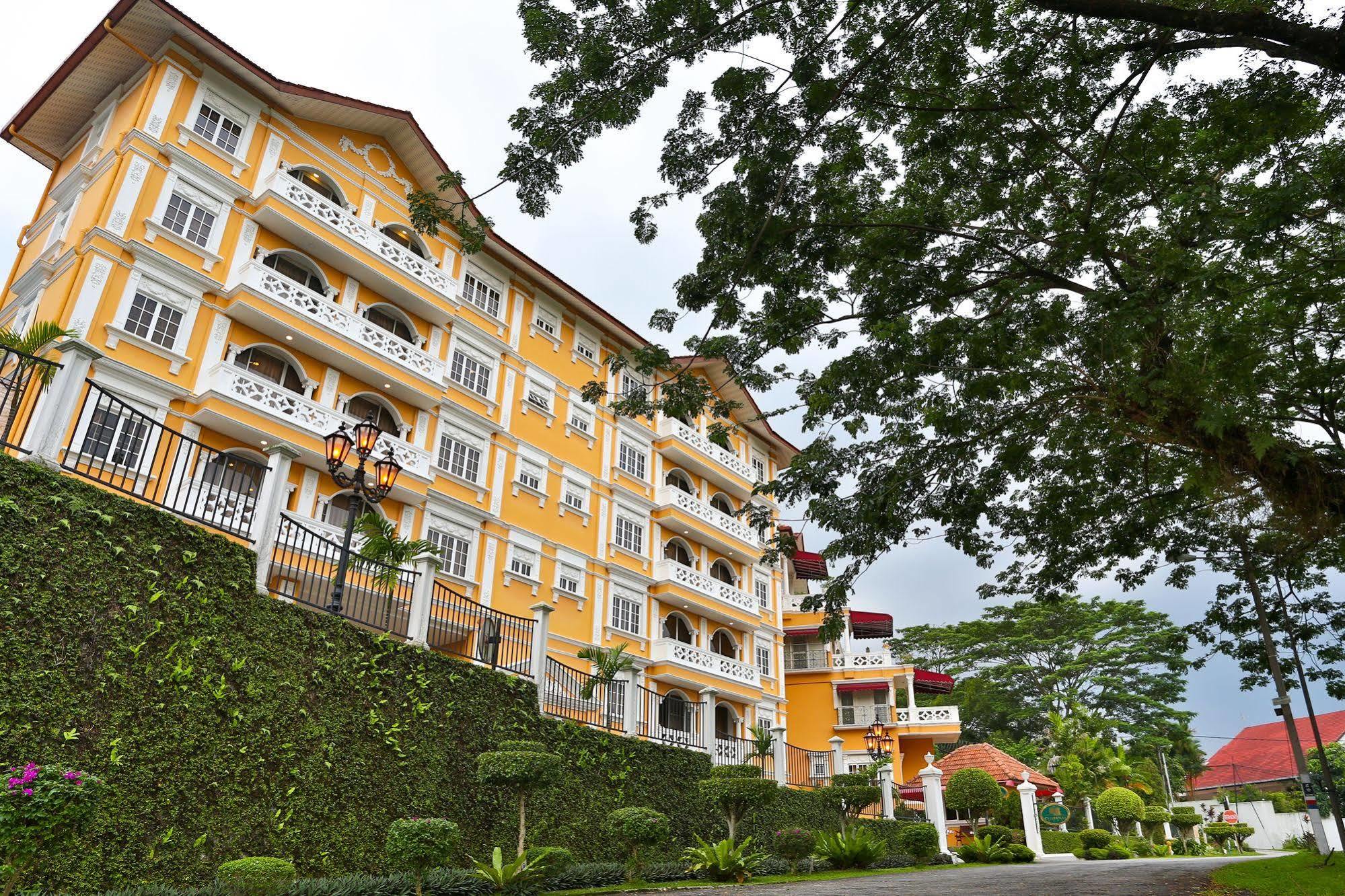 Kapitan Hill @ Cempenai Parc Residences Bukit Damansara Extérieur photo