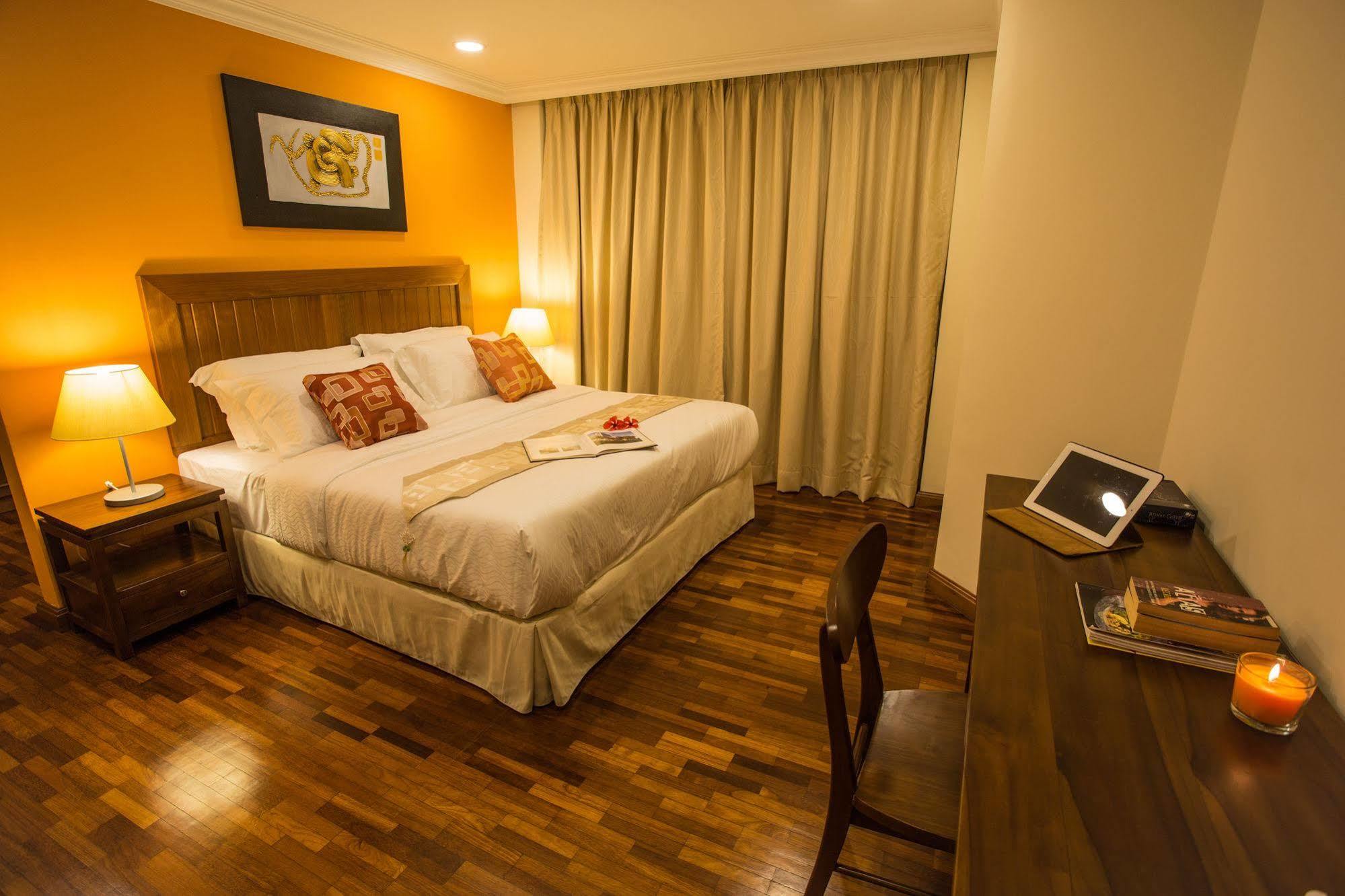 Kapitan Hill @ Cempenai Parc Residences Bukit Damansara Extérieur photo