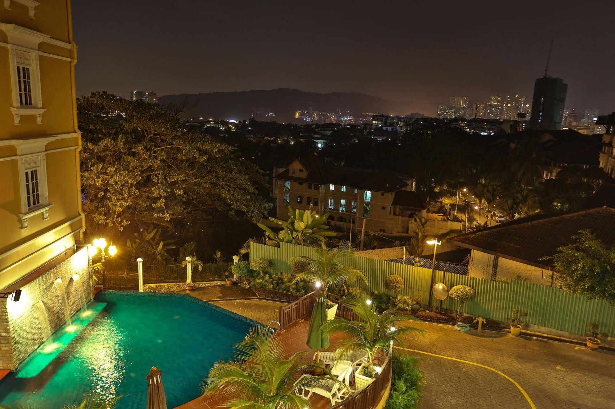 Kapitan Hill @ Cempenai Parc Residences Bukit Damansara Extérieur photo